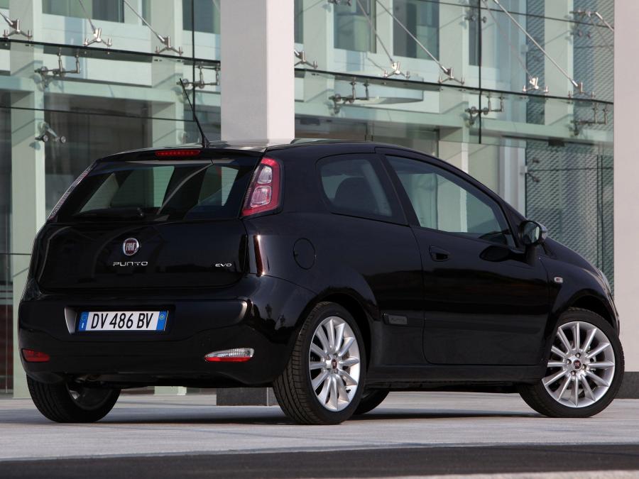  Fiat Punto Evo 3-Door 2009 года  (фото 14 из 16)